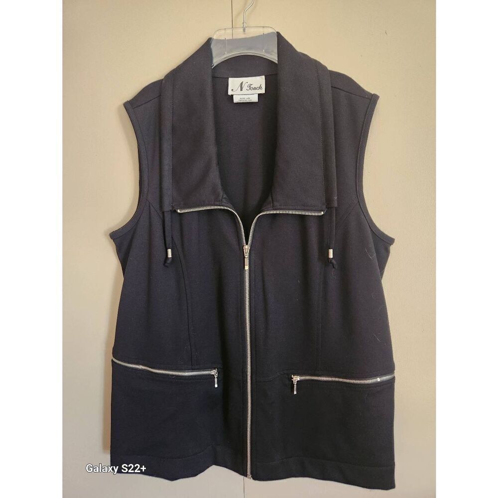 V1  N Touch black zip-up utility vest with zipper pockets & drawstring ties